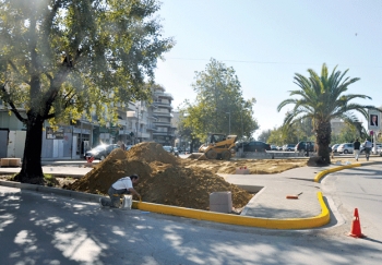 Διακοπή κυκλοφορίας στον κόμβο Κροντήρη και Νέδοντος στην Καλαμάτα