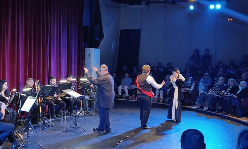 «Viva Verdi - Έρωτας &amp; Ραδιουργία» από τη Δημοτική Φιλαρμονική Καλαμάτας