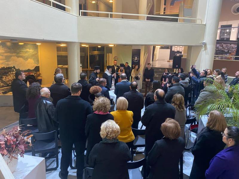 Εκοψαν πίτα στο Πνευματικό Κέντρο Καλαμάτας