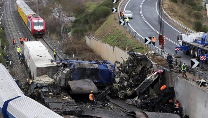 Σύγκρουση τρένων στα Τέμπη: Στις Δικαστικές Φυλακές της Λάρισας ο 59χρονος σταθμάρχης