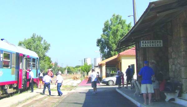 Φιέστα για το τρένο λέει ο Βακαλόπουλος