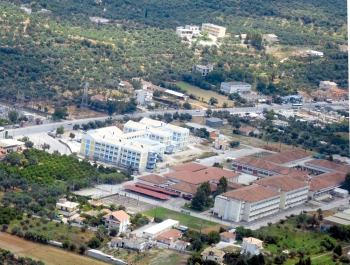Το μισό βήμα της “Αθηνάς” κομίζει... γλαύκας στα ΑΕΙ