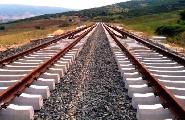 Ο σιδηρόδρομος του αποτυχημένου κράτους