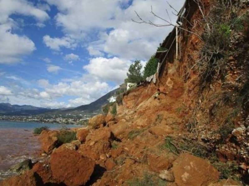 Εργα αντιδιαβρωτικής προστασίας σε Πεταλίδι και Μικρή Μαντίνεια