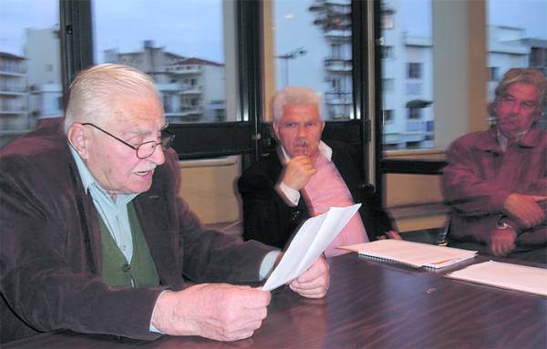 "Σφυροκοπήματα" του. Δημ. Βαλαβάνη