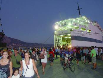 Ξεκινούν απόψε τα δρομολόγια Καλαμάτα - Κρήτη