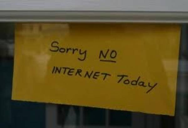 Εκοψαν και το ίντερνετ στην ΕΡΑ Καλαμάτας