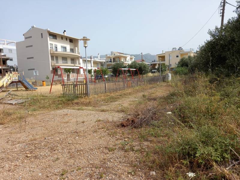 Παρατημένος δημοτικός χώρος