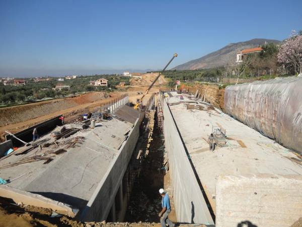 Περιφερειακός και Σπάρτη πάνε για 2015