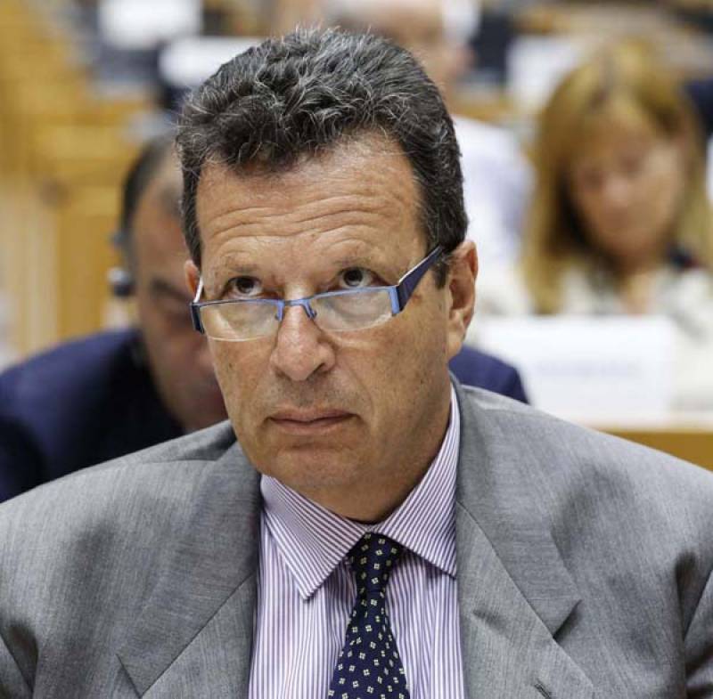 Γιώργος Κύρτσος: Παπαδημούλης - Καϊλή, μια σύγκρουση με σημασία