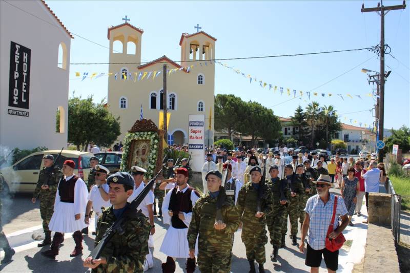 Η Φοινικούντα γιόρτασε την πολιούχο της Παναγία Τριχερούσα