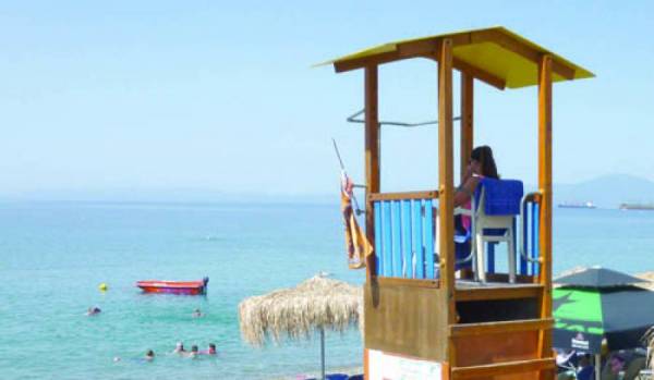 Αυξήθηκαν σε 20 από 13 οι σταθμοί ναυαγοσωστών σε παραλίες της Μεσσηνίας