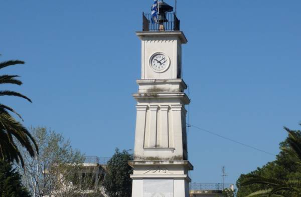 Εξώδικο στο δήμαρχο Μεσσήνης για παρανομίες στην πλατεία