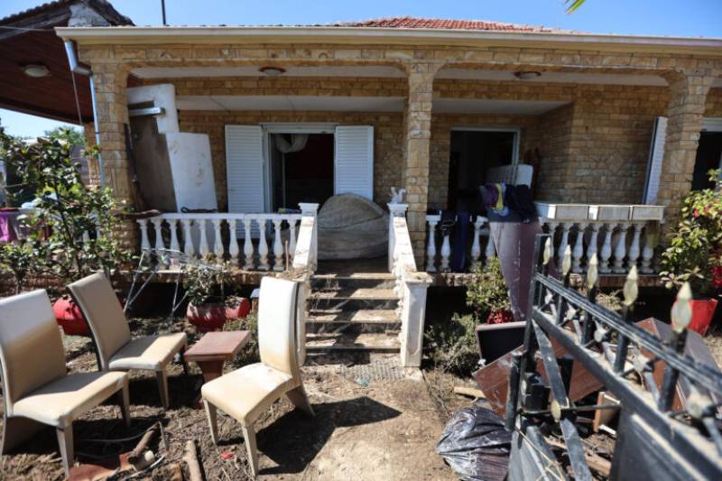 Θεσσαλία: Μάχη με το χρόνο για αποκατάσταση των ζημιών – Αγωνία των κατοίκων για τη στατικότητα των κτιρίων (βίντεο)