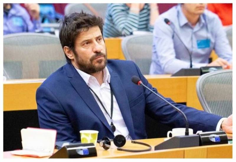 Υπέρ της άρσης ασυλίας Γεωργούλη τάχθηκε η Επιτροπή Νομικών Υποθέσεων του ΕK