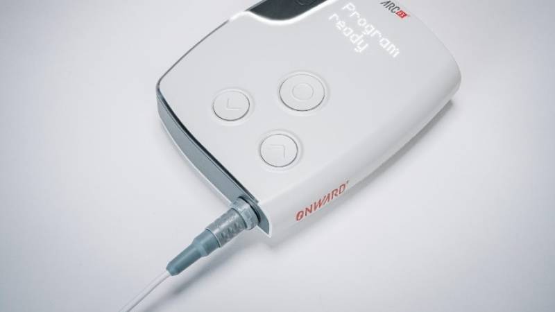 Μη επεμβατική διέγερση του νωτιαίου μυελού βελτιώνει τη λειτουργία του χεριού σε άτομα με τετραπληγία