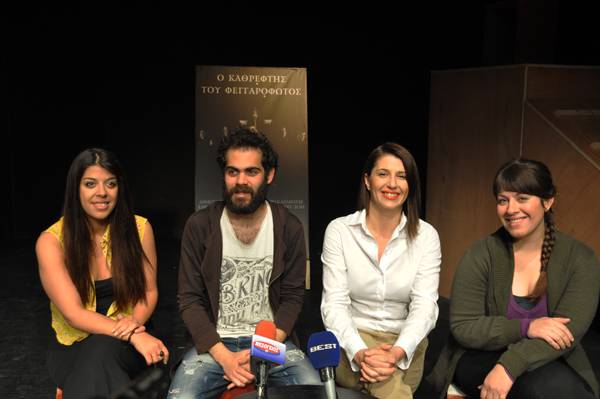 «Ο καθρέφτης του φεγγαρόφωτος» από την Θεατρική Ομάδα "Οψις" (βίντεο)