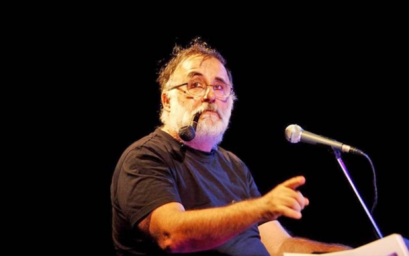 Ο Θάνος Μικρούτσικος και το Διεθνές Φεστιβάλ Χορού Καλαμάτας