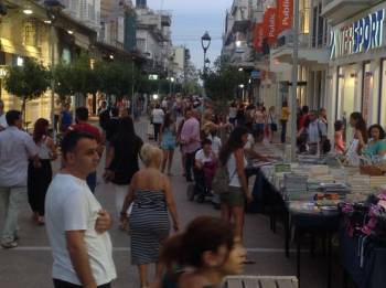 Ολα έτοιμα για τη "Λευκή Νύχτα" στην Καλαμάτα (φωτογραφίες)