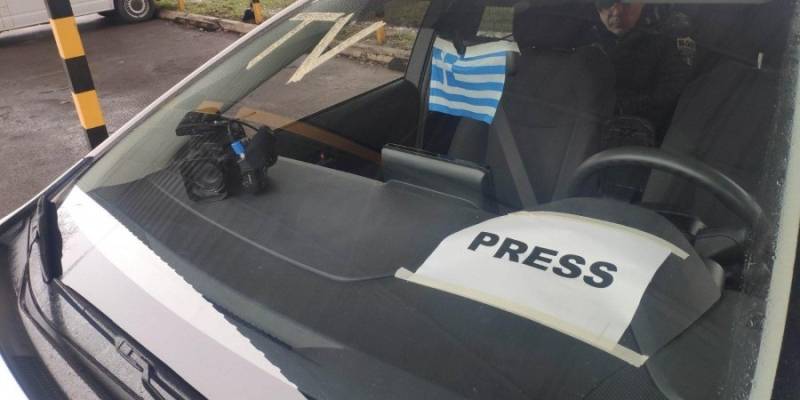 Πόλεμος στην Ουκρανία: Πέρασε στη Μολδαβία το κονβόι των Ελλήνων από τη Μαριούπολη (βίντεο)