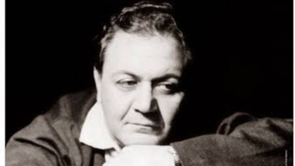 «Ο Χατζιδάκις στους δρόμους του φεγγαριού» στο Αρχαίο Θέατρο Μεγαλόπολης