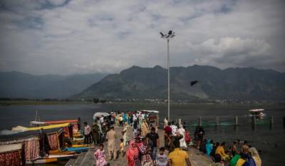 Ινδία: 302 νεκροί, σχεδόν 9.200 κρούσματα σε 24 ώρες