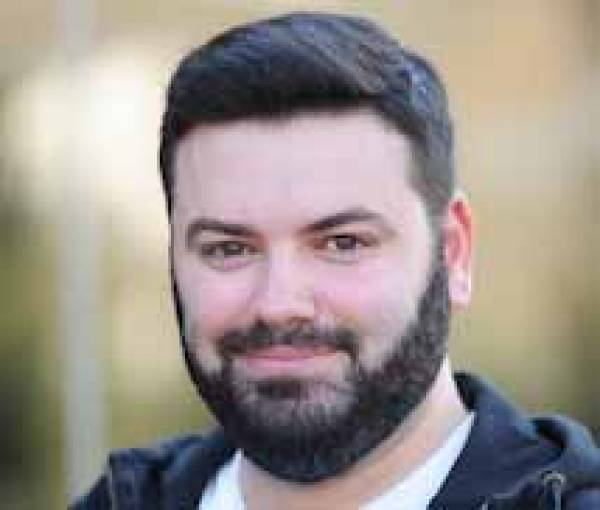 Βασίλης Δοσούλας: "Να φύγουμε από τη μιζέρια και τη σκληρή λιτότητα"