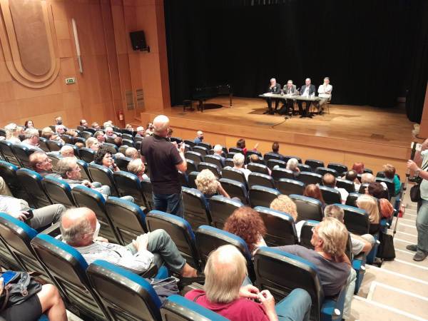 Μεγάλο ενδιαφέρον στην εκδήλωση “Άρση του απορρήτου: Κράτος Δικαίου σε κρίση;” του Δικηγορικού Συλλόγου Καλαμάτας