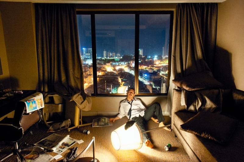 ABSORBED – Μια φωτογραφική έκθεση εμπνευσμένη από την εποχή των social media