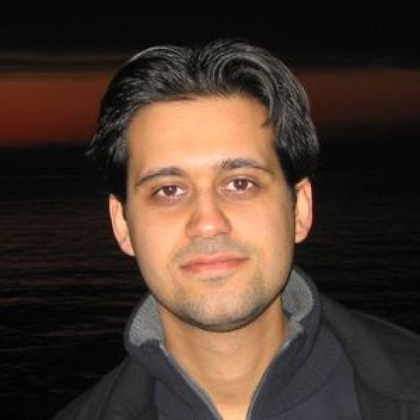 Το "Αριστείο Επιστημών" στον Βασ. Νιάρχο