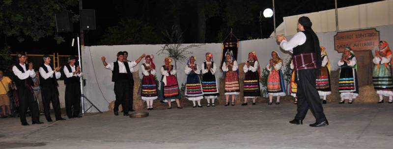 Εγγραφές στον Δημοτικό Χορευτικό Ομιλο Μεσσήνης