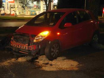 Σύγκρουση δύο αυτοκινήτων στη Νέα Είσοδο Καλαμάτας