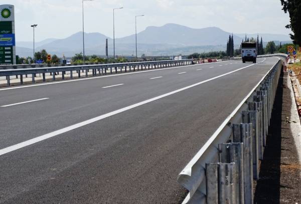 Να αλλάξουν ρότα μετά το φιάσκο Καλογρίτσα: ΣΔΙΤ με Γιούνκερ μέχρι Τσακώνα