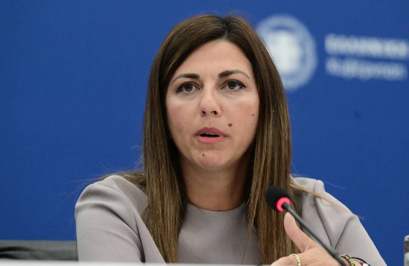 Ζαχαράκη: Καμία υπαναχώρηση για την αξιολόγηση – 10.000 νέοι διορισμοί εκπαιδευτικών με έμφαση στην πρωτοβάθμια