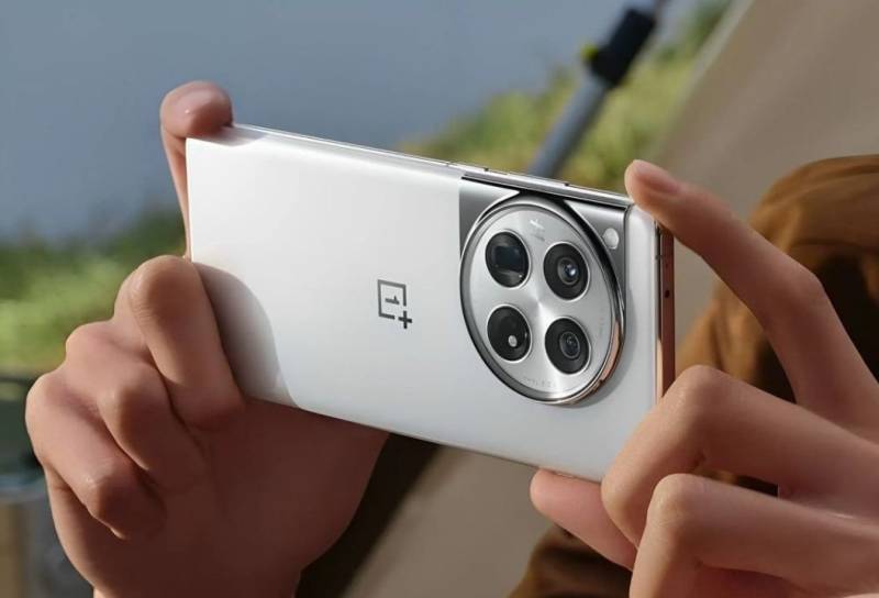 OnePlus 12: Επίσημα αποκαλυπτήρια για τη νέα ναυαρχίδα (Βίντεο)