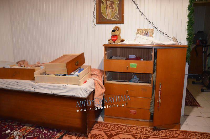 Αργος: Διαρρήκτης συνελήφθη βγαίνοντας από το σπίτι που «άνοιξε» (Βίντεο)