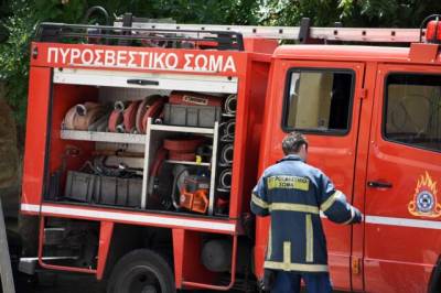 Χωρίς τις αισθήσεις της ανασύρθηκε ηλικιωμένη μετά από πυρκαγιά σε οικία στη Νεμέα Κορινθίας