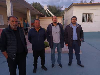 Περιοδεία ΚΚΕ σε καταυλισμούς Ρομά στην Καλαμάτα