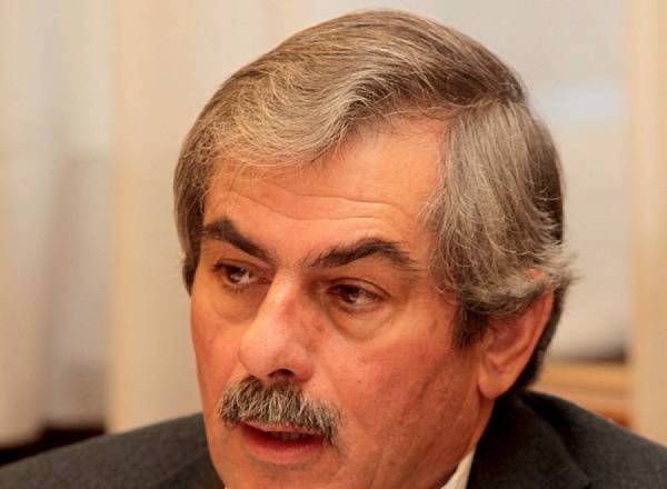 Πρόταση Πετράκου για κοινή κάθοδο παρατάξεων στην Περιφέρεια