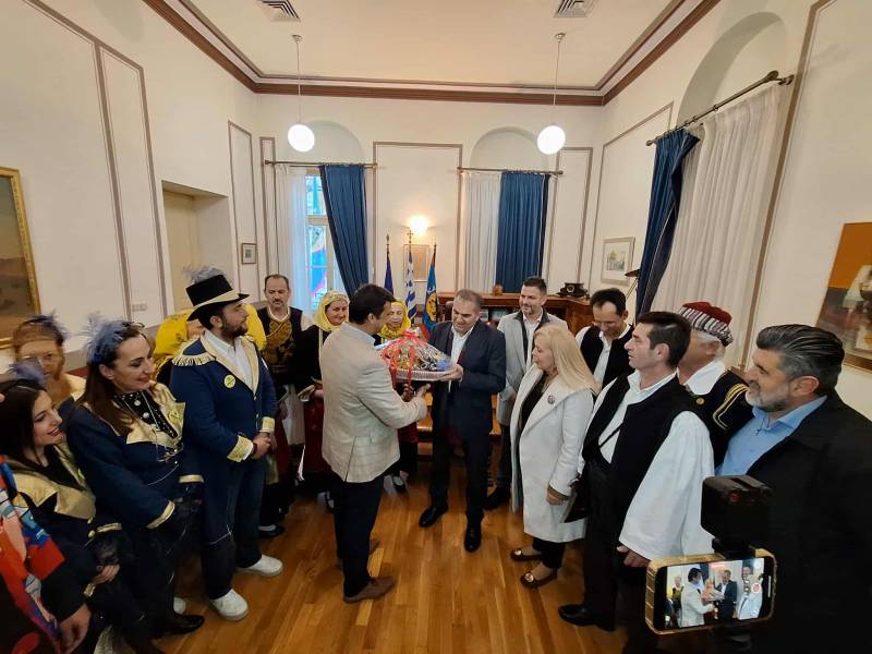 Μεσσήνη και Καλαμάτα σε αποκριάτικους ρυθμούς