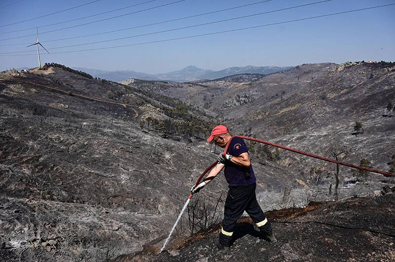 Ενημέρωση εκπροσώπου Τύπου ΠΣ: Όλες οι δυνάμεις καταβάλλουν προσπάθειες για τον περιορισμό των πυρκαγιών