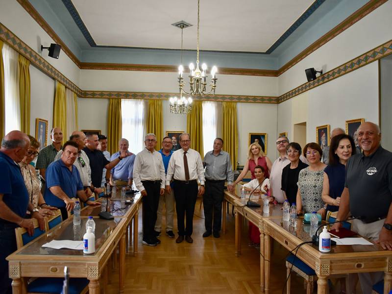 Νίκας με Παγκόσμια Διακοινοβουλευτική Ενωση Ελληνισμού