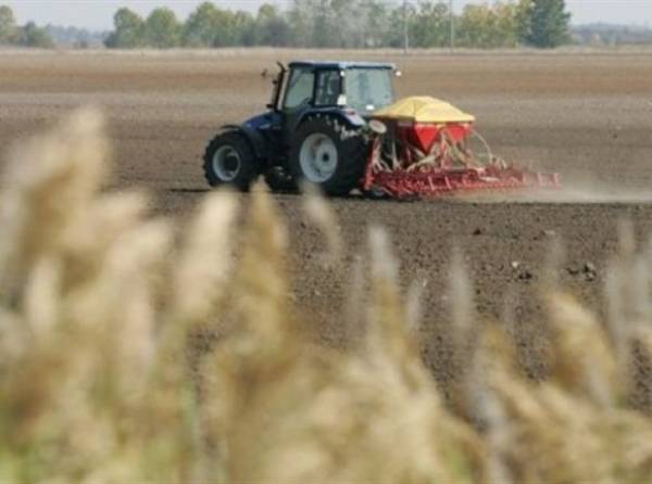 Πιστοποίηση αγροτών από τον ΕΛΓΟ "Δήμητρα"
