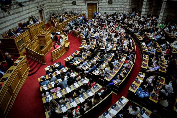 Οι 5 Μεσσήνιοι της φετινής Βουλής των Εφήβων (φωτογραφίες)