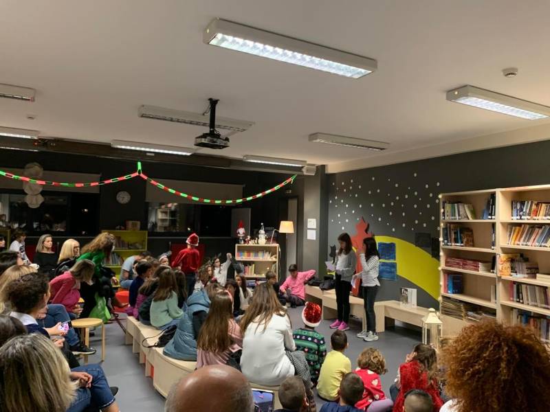 Εορταστικές εκδηλώσεις στο Πειραματικό Δημοτικό Καλαμάτας