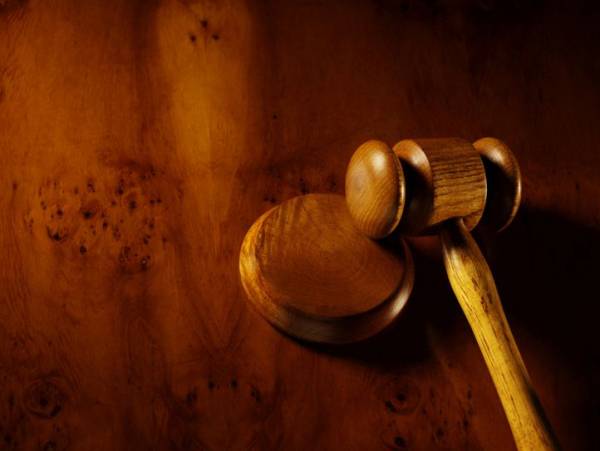 8 χρόνια σε τσιγγάνο για απόπειρα κλοπής στα Αρφαρά