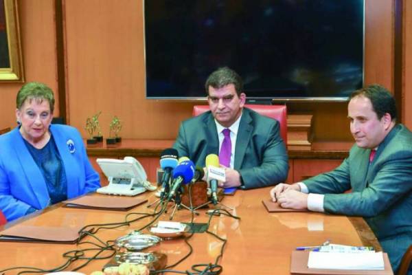 Καπνοβιομηχανία “Καρέλια”: 3,5 εκατ. πριμ σε εργαζόμενους και δωρεές σε κοινωφελή ιδρύματα