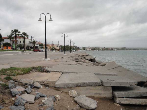 Η κατεστραμμένη προβλήτα δυσφήμηση για το Πεταλίδι