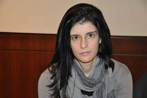 Δεν παραιτείται η Ελενα Ψαρρέα