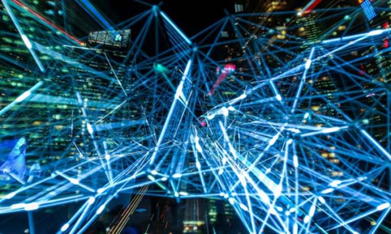 "Καλαμάτα Τόπος Ζωής" για την υπόθεση του 5G: "Το θέατρο του παραλόγου"